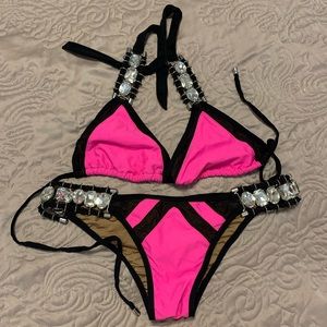 Beach Bunny Roped Up